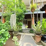 Puri Anom Guest House