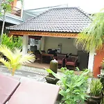 Puri Anom Guest House